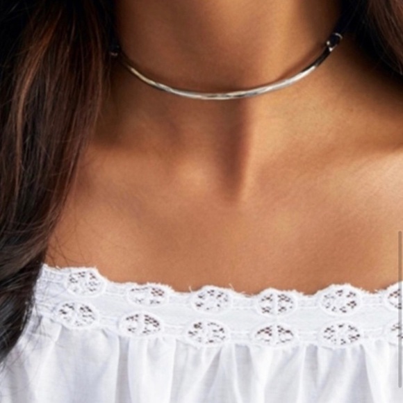 CHLOE + Isabel Hero Metal + Leather Necklace NEW - Picture 5 of 13